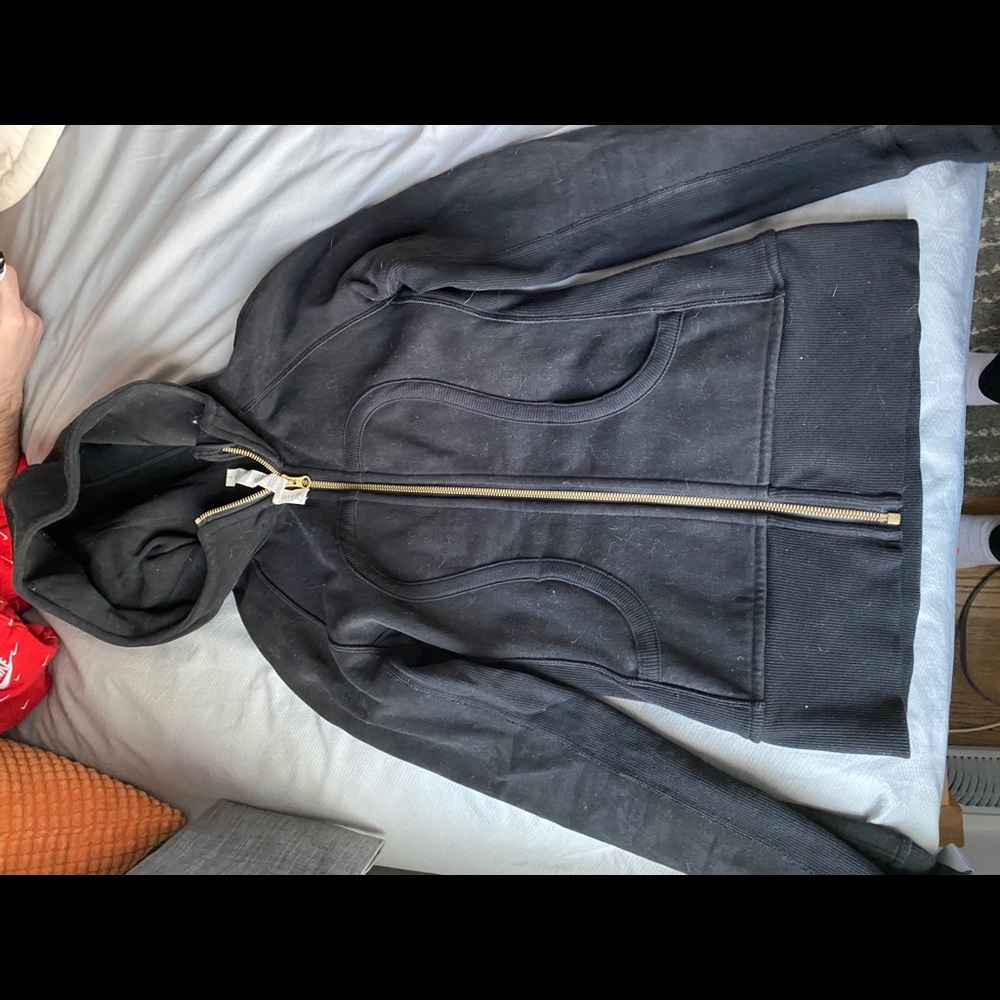 Black lululemon plush scuba hoodie size 2